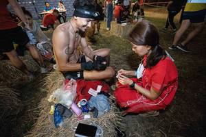 BIB: 
                            <button type="button" onclick="openModal(13715542)" class="btn btn-primary btn-sm float-right btn-popup" data-toggle="modal" data-target=".modal-high-quality">
                        <i class="fas fa-shopping-cart"></i> Add to Cart
                    </button>
                                            <button type="button" onclick="isThisMe(13715542, true)" class="btn btn-success btn-sm float-right btn-popup btn-isme hidden" data-toggle="tooltip" data-placement="bottom" title="นี่คือรูปของคุณใช่ไหม คลิกที่นี่เพื่อเอาเข้าอัลบั้ม">
                        <i class="fas fa-plus"></i> Add to album
                    </button>
                    <button type="button" onclick="isThisMe(13715542, false)" class="btn btn-warning btn-sm float-right btn-popup btn-isnotme hidden">
                        <i class="fas fa-ban"></i> Remove from album
                    </button>